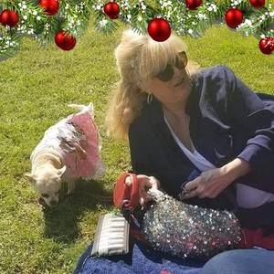 Meet your Posher, Terri